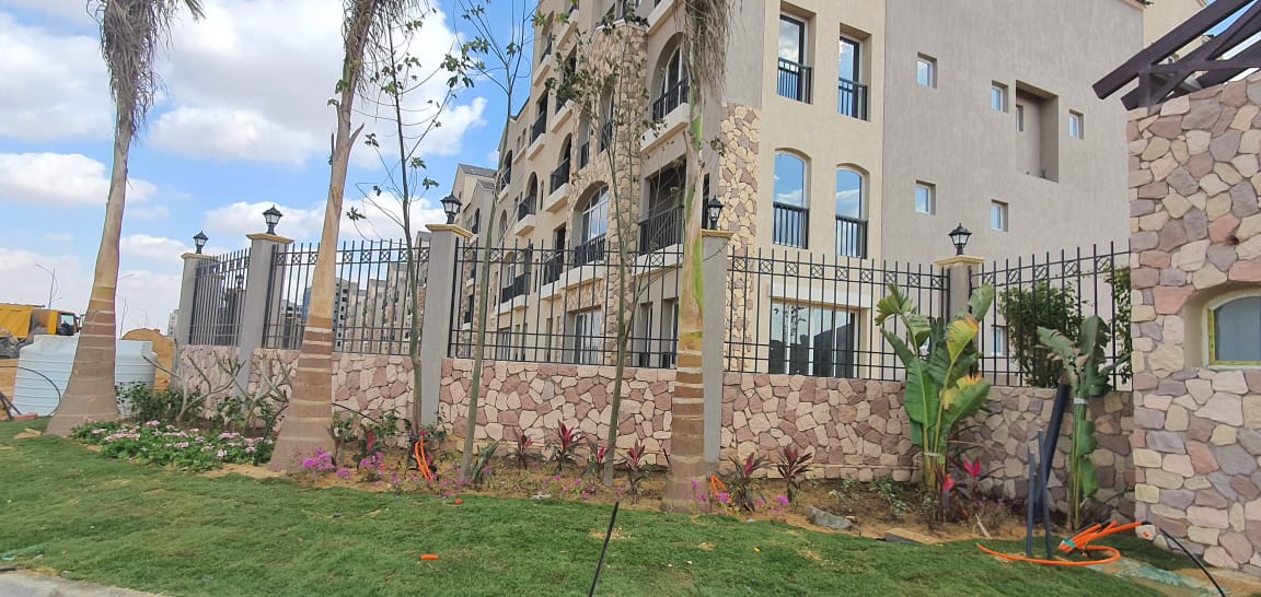 Apartment  For Sale In Green Square Mostakbal City